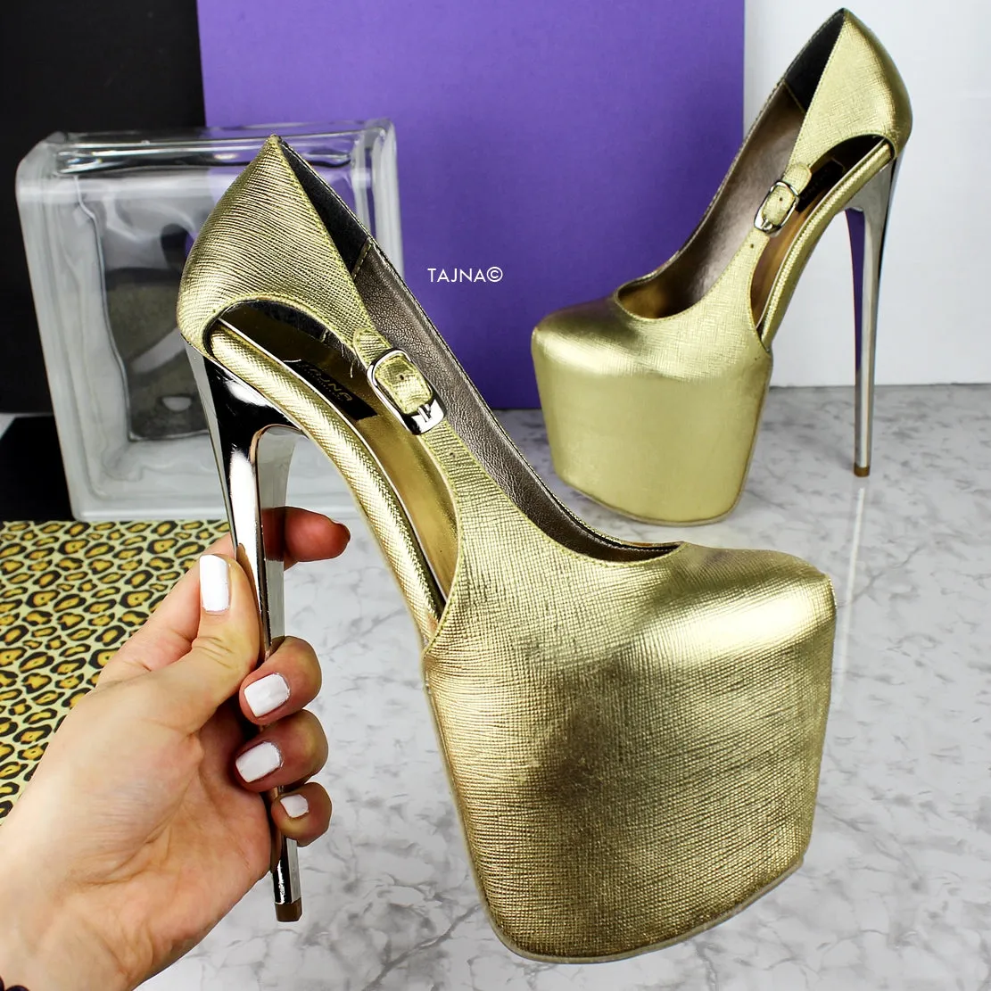 Gold Metallic Heels Side Decollette