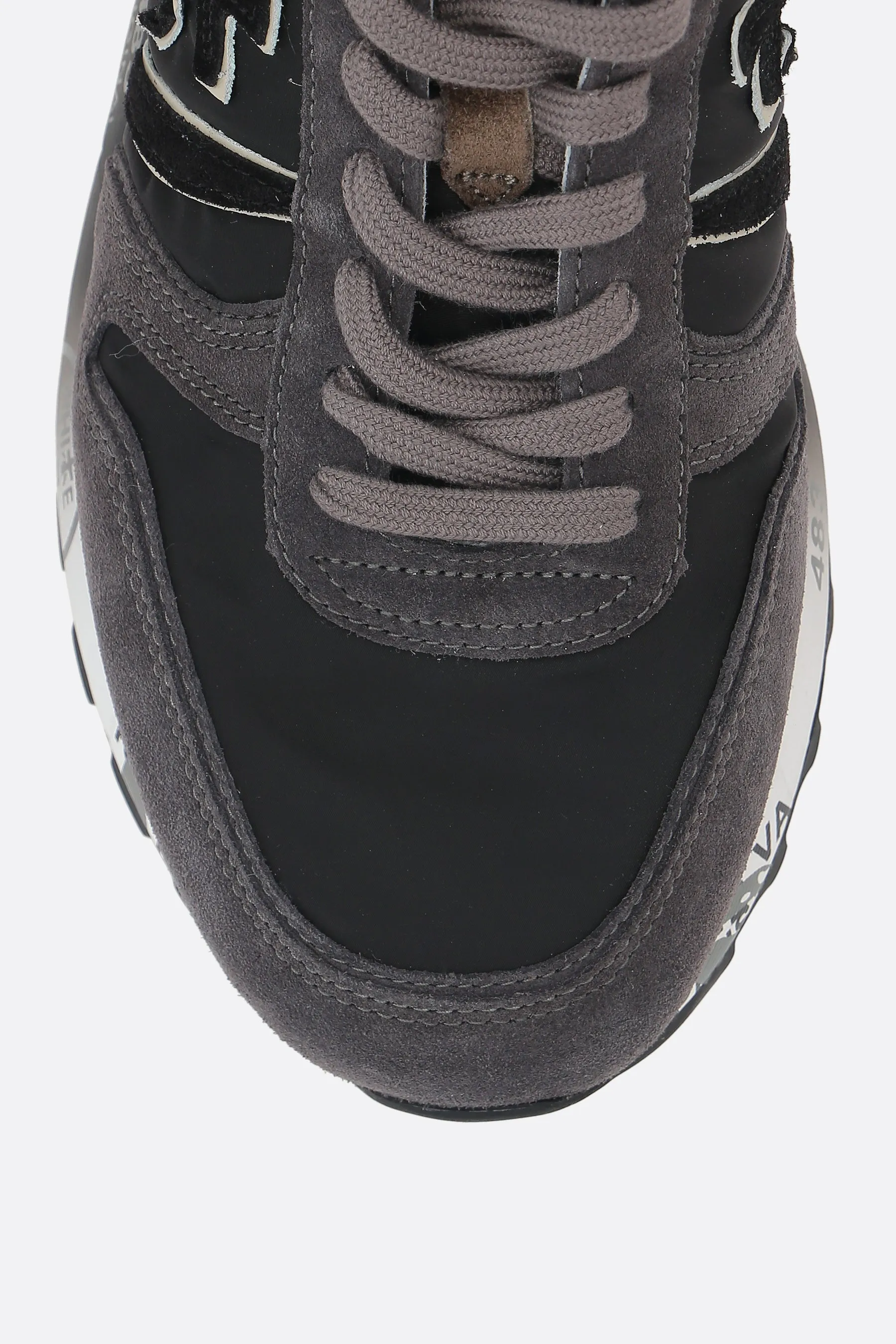 Lander Sneakers