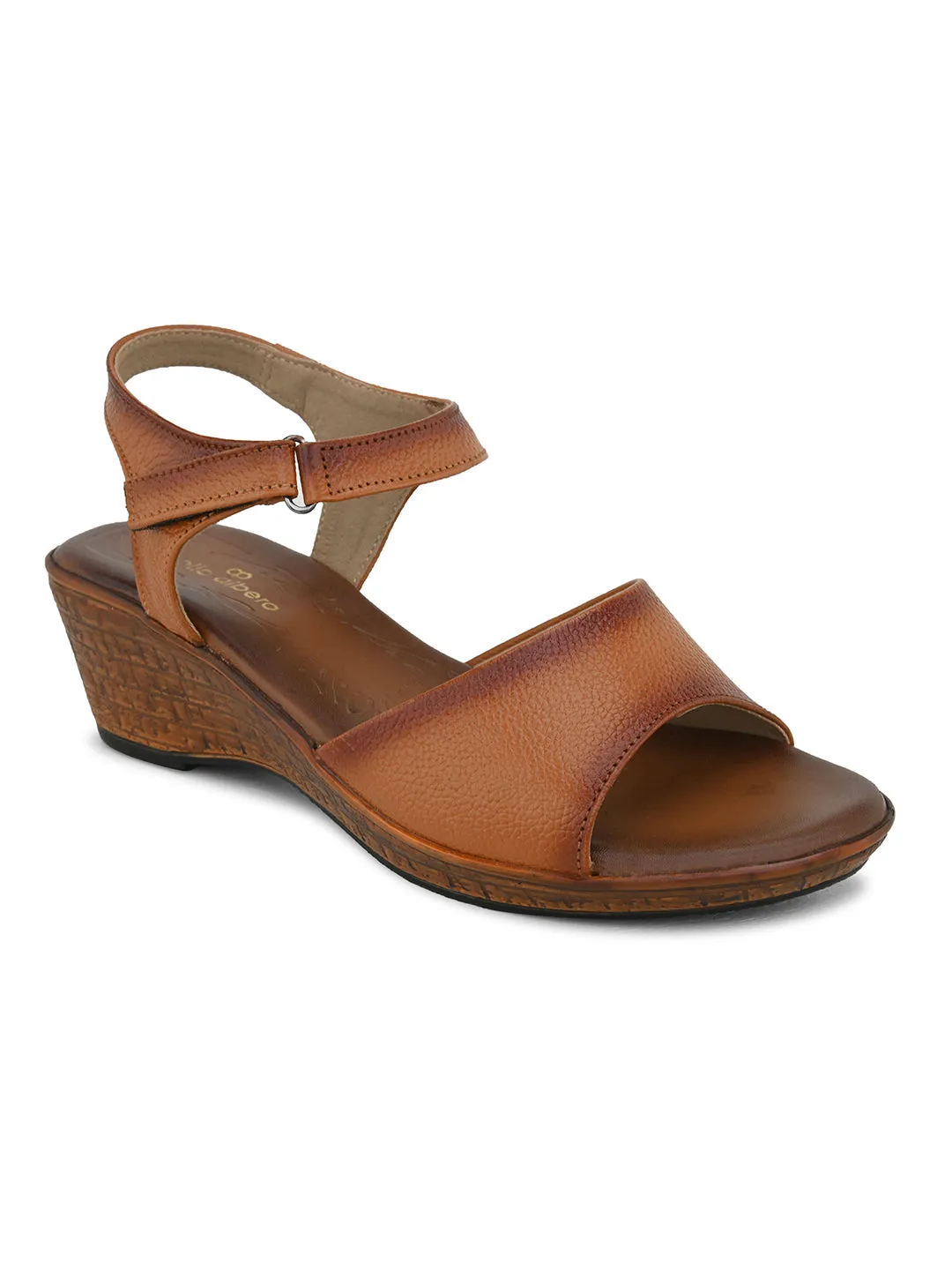 Pelle Albero Women's Tan Leather Ankle Buckle-Strap Wedge Heel Sandals