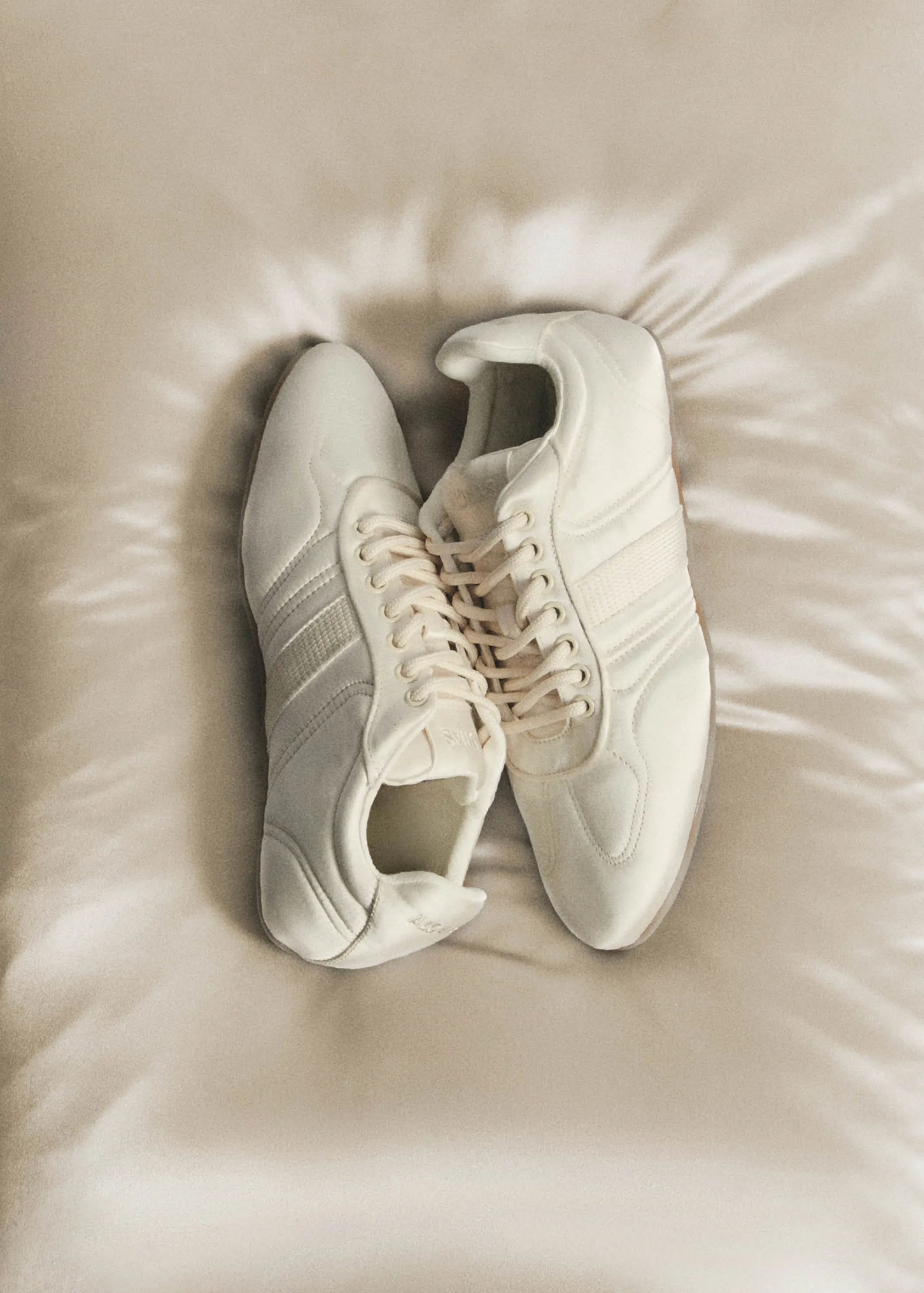 Tb.69 Rife Sheen Cream Vegan Sneakers