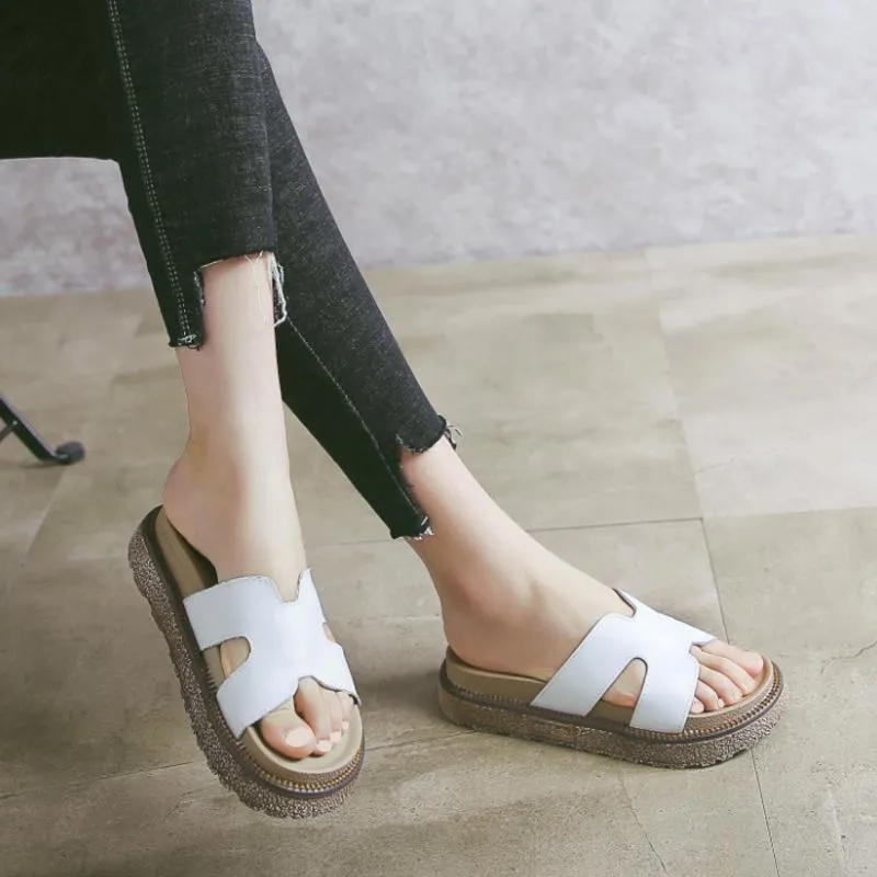 Trendy and comfy flats